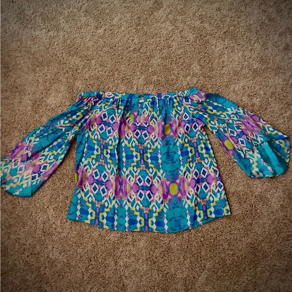 NWOT ❤️SALE❤️ 100% Silk Alice & Trixie/Stitch Fix Top. GORGEOUS COLORS! - Picture 8 of 16